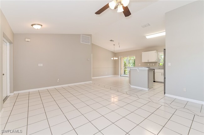 Foto del edificio - 610 SW 27th Terrace