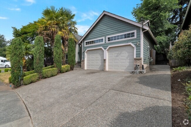 Building Photo - 13018 SE 264th Pl