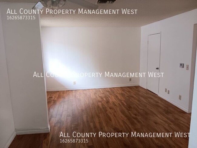 Building Photo - 2 Bedroom 1 Bathroom in Los Angeles