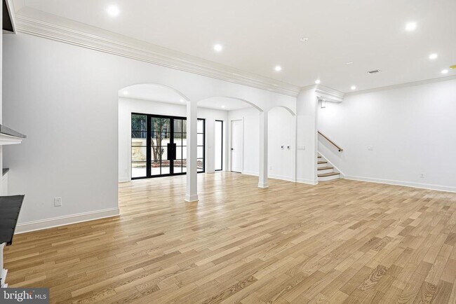 Foto del edificio - 321 S 3rd St