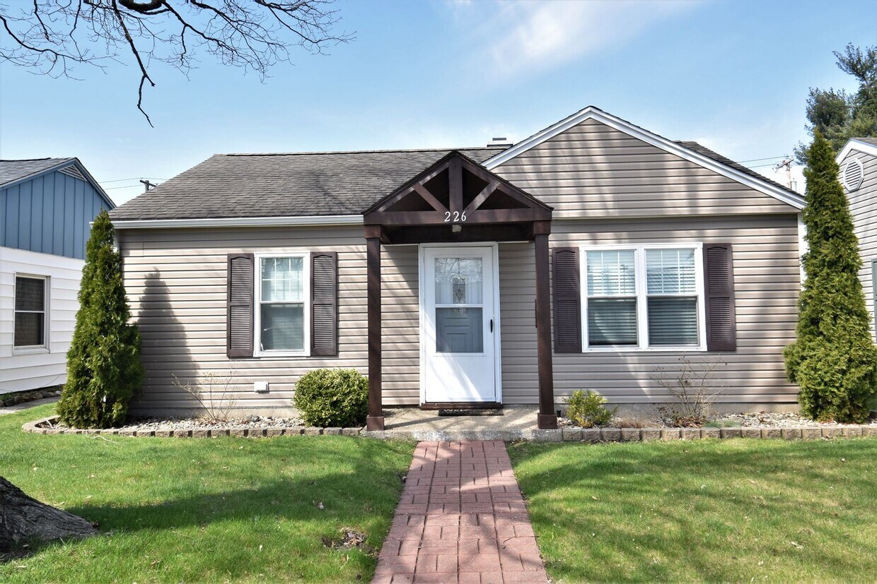 Foto principal - 2 bedroom in Mishawaka