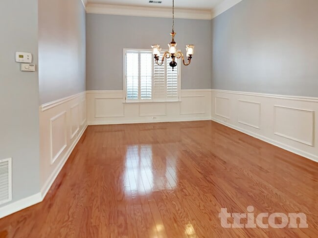 Building Photo - 3614 Silver Springs Way SW