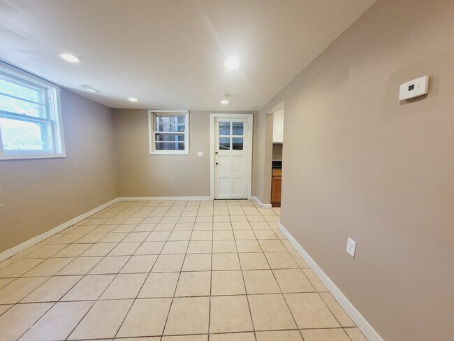 Foto del edificio - 1 NE-2