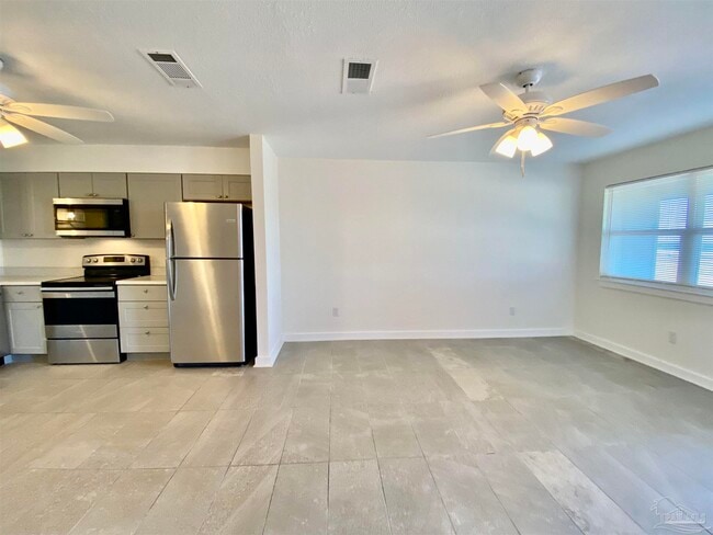 Foto del edificio - 9553 Lillian Hwy