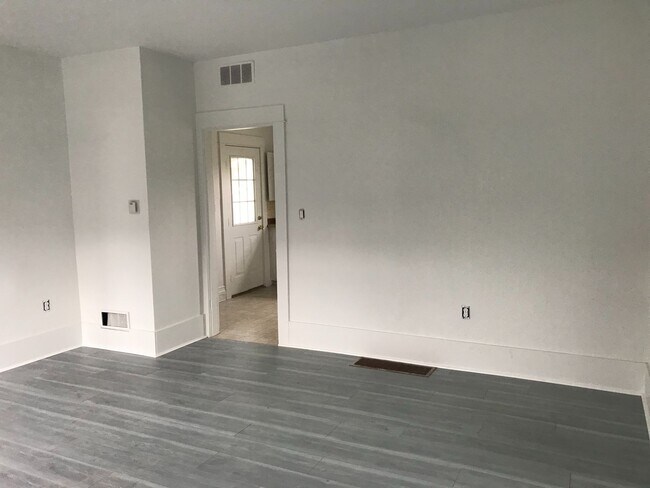 Foto del edificio - Beautifully 2BR Home in Forest Grove OR