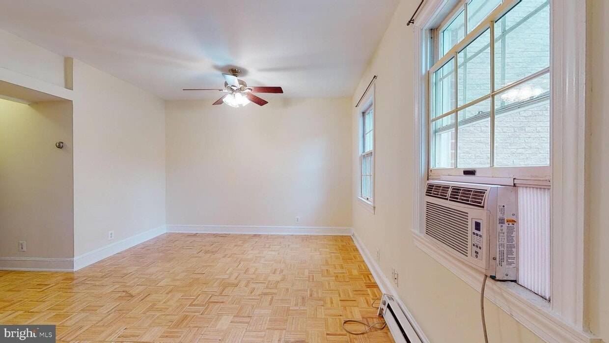Primary Photo - 4000 Edmunds St NW