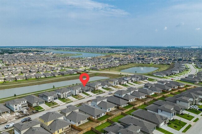 Building Photo - 7411 Victoria Brook Trace