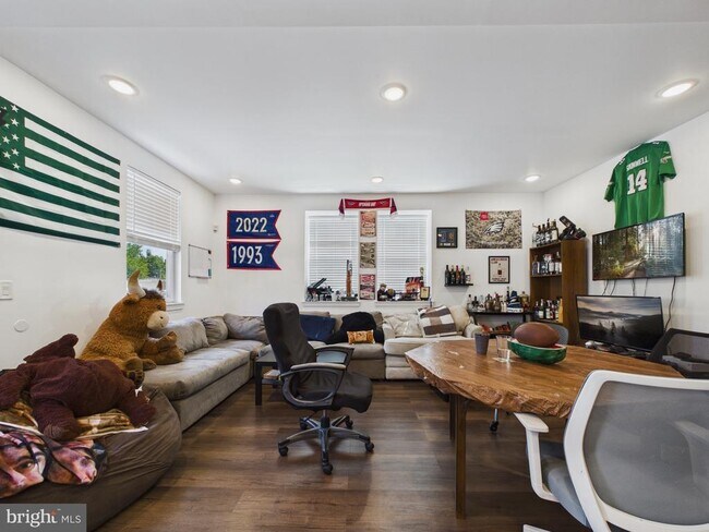 Foto del edificio - 256 N 32nd St