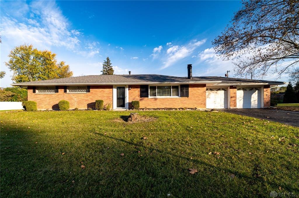 9380 Shawhan Dr, Centerville, OH 45458 House for Rent in Centerville