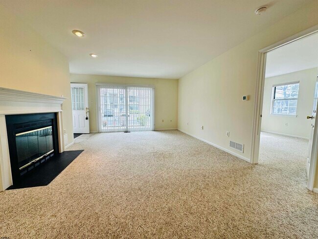 Foto del edificio - 550 Central Ave