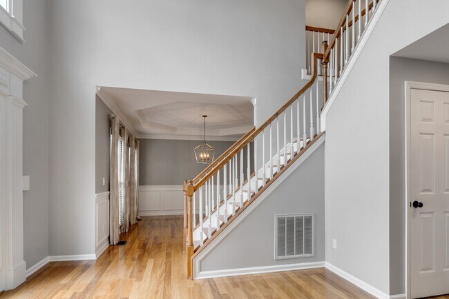 Building Photo - 1705 Overcheck Ln