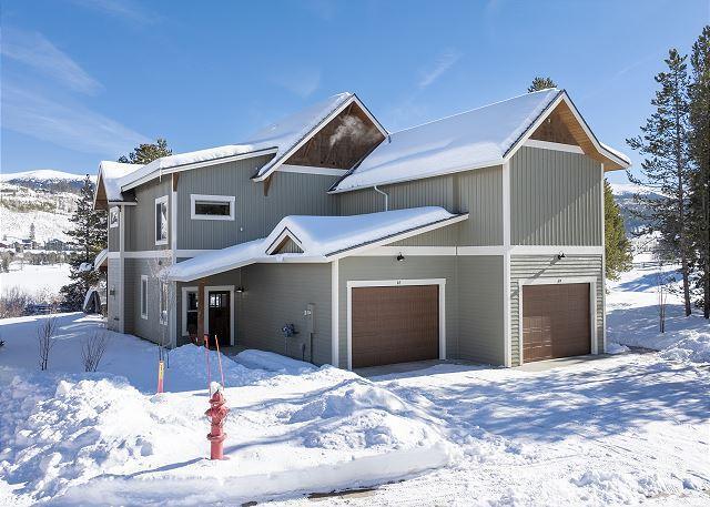 Building Photo - 65 Bluestem Ct