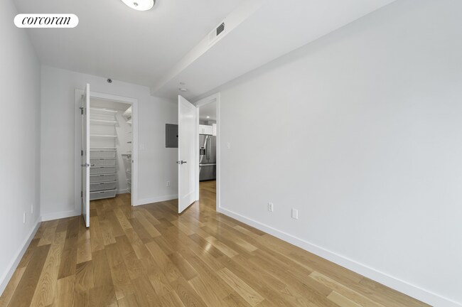 Foto del edificio - 21-17 31st Ave