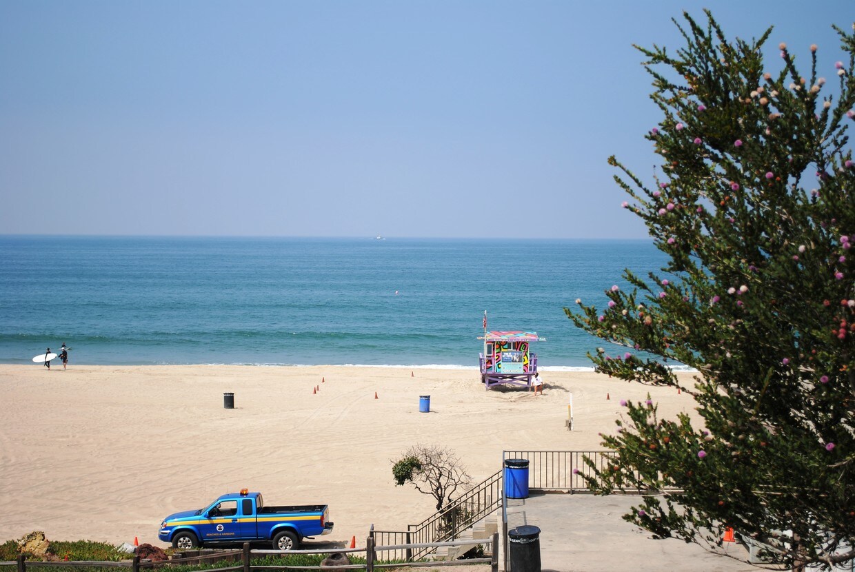 3608 The Strand, Manhattan Beach, CA 90266 Apartments Manhattan Beach, CA