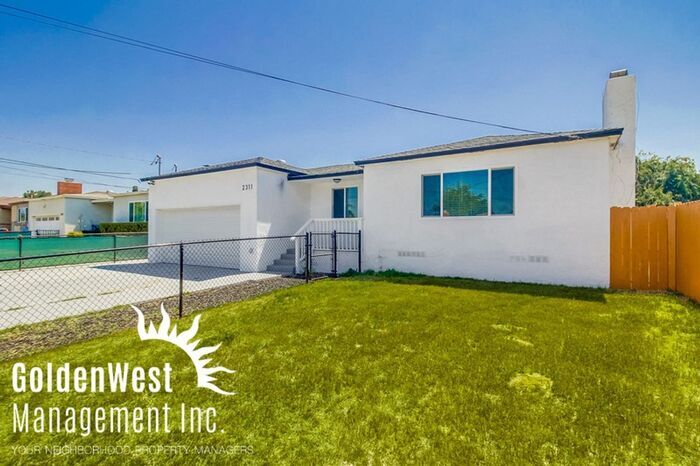 Primary Photo - Fully Upgraded 4Bdm 2Ba Attached Apartment...