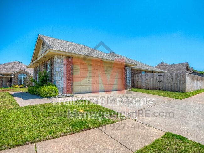 Photo - 2117 SE 9th St House