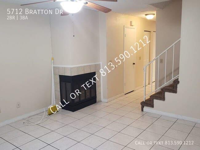 Building Photo - Great Temple Terrace Townhome