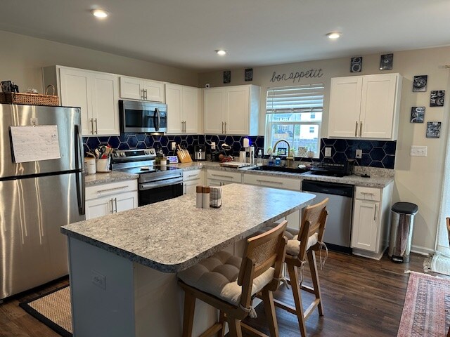 Foto del edificio - 5505 Noble Ave