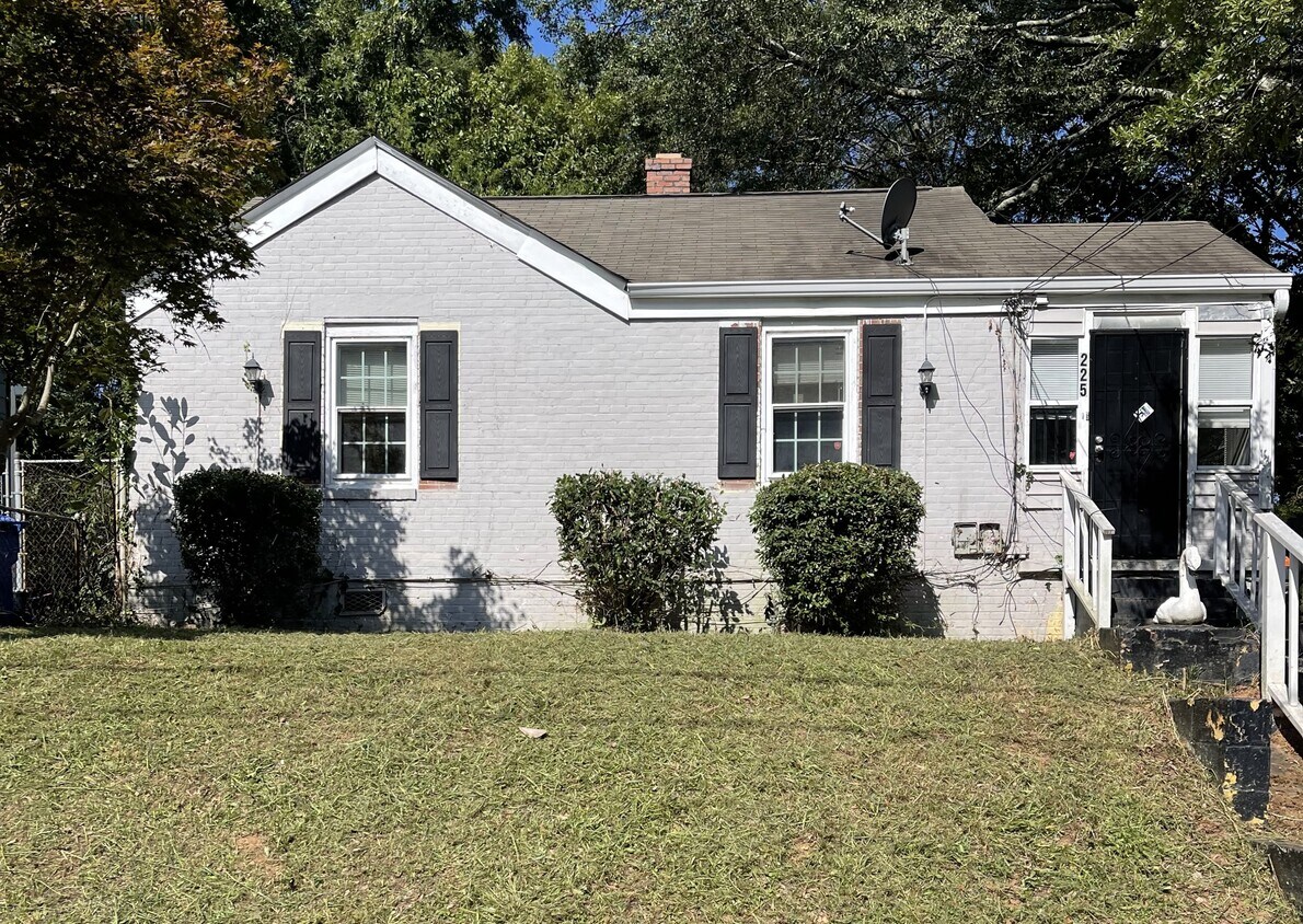 Primary Photo - 225 1st St SW