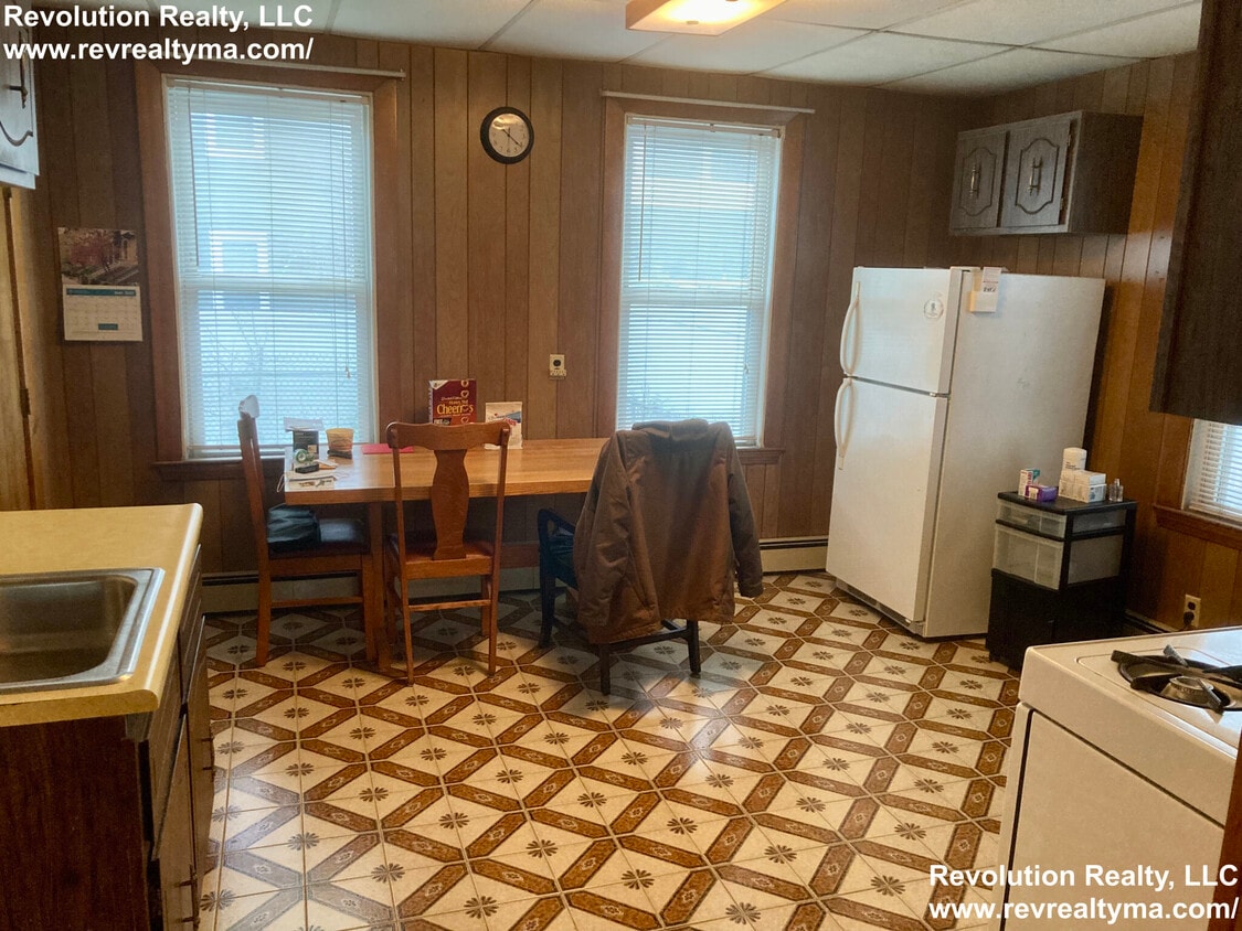 Photo - 18 Rossmore St (Somerville, MA)