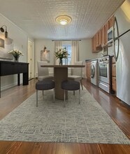 Building Photo - 219 Pavonia Ave