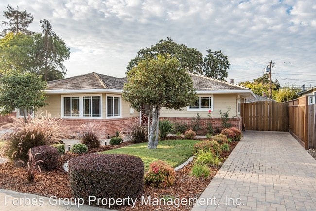 Building Photo - 3 br, 2 bath House - 1570 De Anza Way