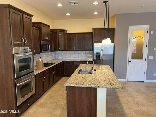Foto del edificio - 13732 S 176th Ave
