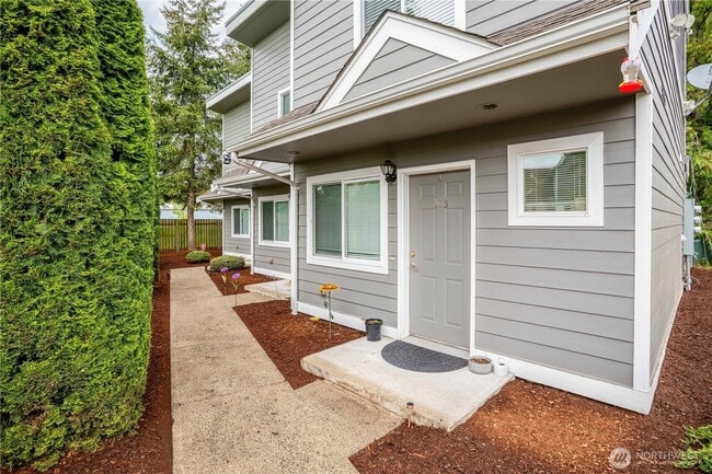 Foto del edificio - 5863 Cedar Street