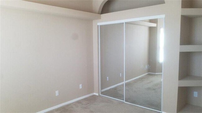 Building Photo - 1540 Altar Del Sol Dr