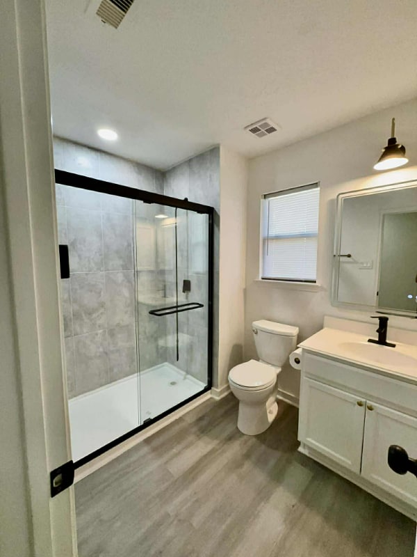 Foto del edificio - 1010 Hummingbird Point Ln