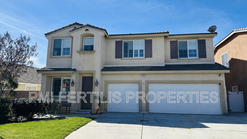 Building Photo - 26319 Rim Creek Path