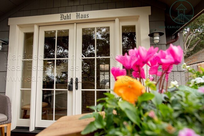 Building Photo - Adorable & Updated Carmel-by-the-Sea Cotta...