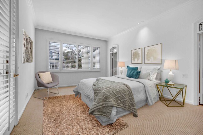 Building Photo - 10104 Empyrean Way