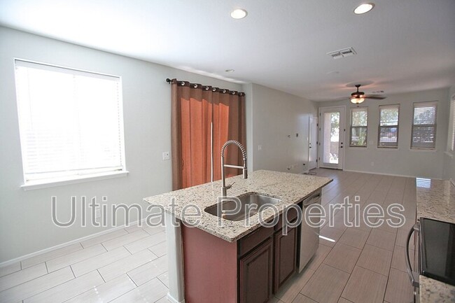 Foto del edificio - 7320 N 90th Ln