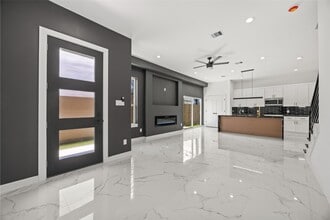 Building Photo - 5110 Westover St