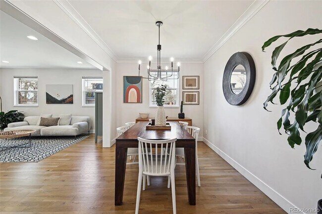 Building Photo - Spacious 4BR House in Sloan's Lake!