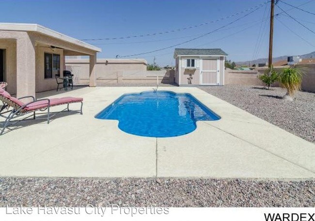 Foto del edificio - 3 br, 2 bath House - 980 Joshua Tree Dr
