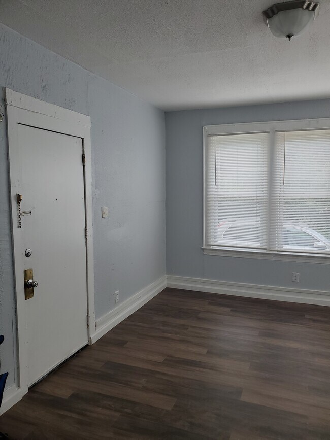 55 Boylan St Unit 1, Newark, NJ 07106 Apartments in Newark, NJ