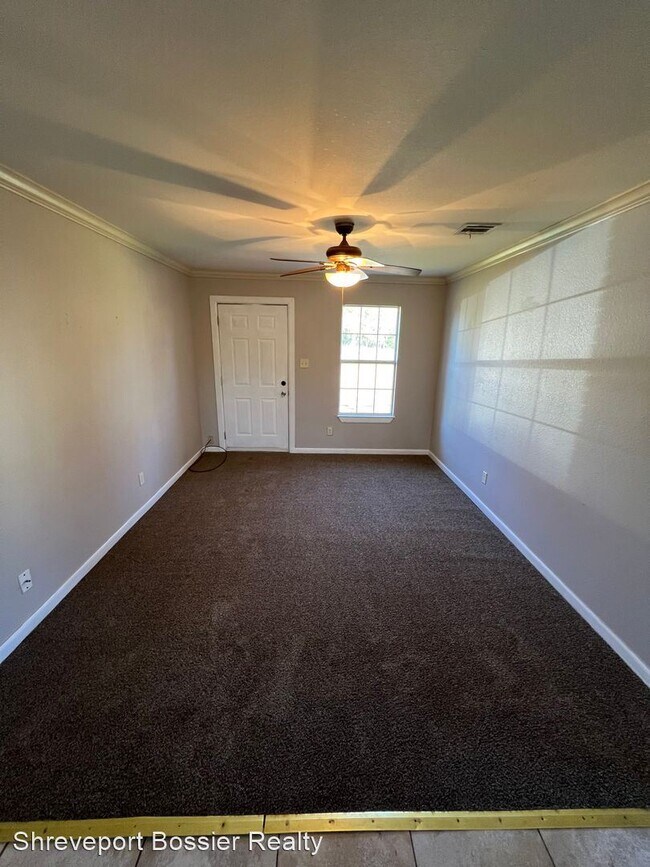 Foto del edificio - 3 br, 1.5 bath House - 5609 Fallowmont St