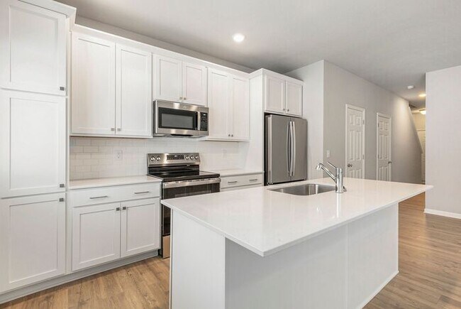 Building Photo - 1303 Timber Hollow Ct