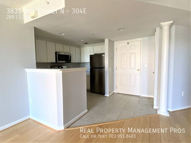 Foto del edificio - 3835 9th St N