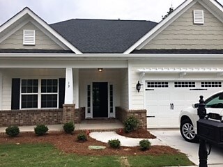 Primary Photo - 13 Pickering Ln