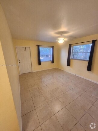Building Photo - 7350 NW 37th St
