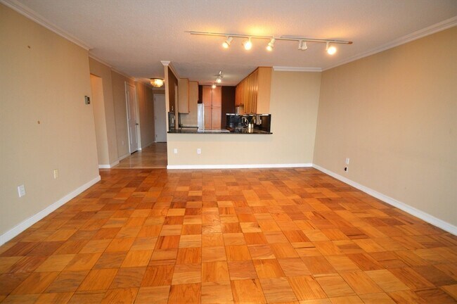 Foto del edificio - 50 Longwood Ave