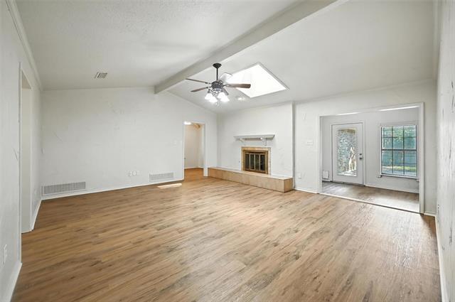 Foto del edificio - 1203 River Oaks Dr