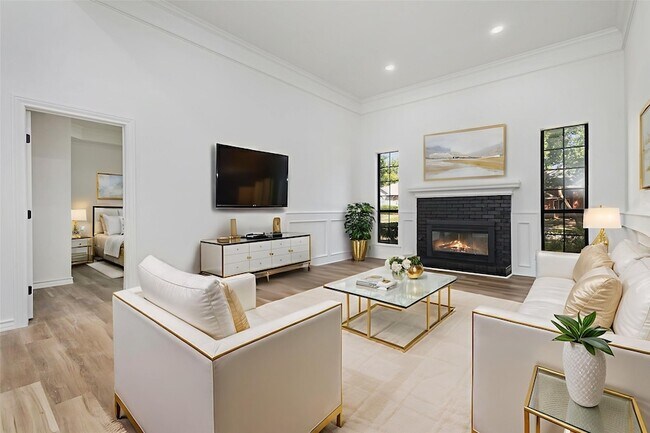 Foto del edificio - 922 Sycamore Creek Rd