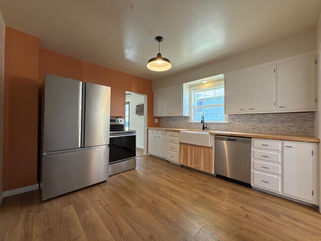 Foto del edificio - 8907 E Boone Ave