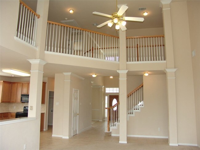 Building Photo - 11417 Sabinal Mesa Dr