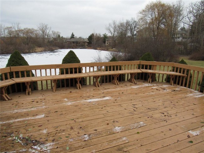 Building Photo - 5461 White Hall Cir