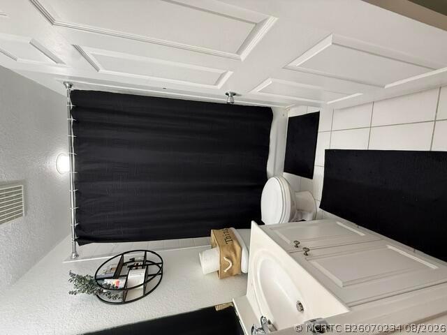Building Photo - 6030 SW 19th Ct